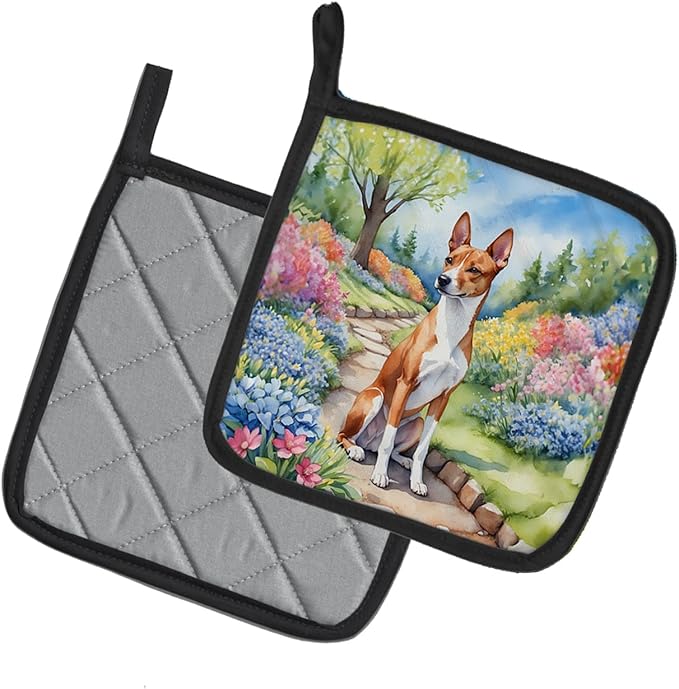 Caroline's Treasures Basenji Spring Garden Pair of Pot Holders Kitchen Heat Resistant Pot Holders Sets Oven Hot Pads for Cooking Baking BBQ, 7 1/2 x 7 1/2
