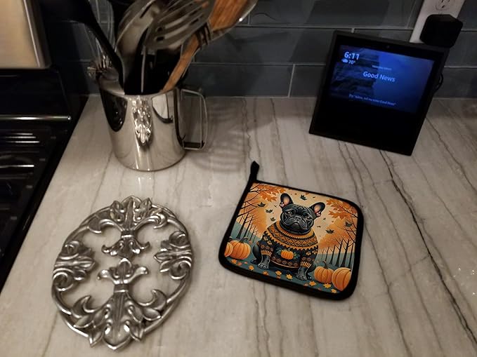 Caroline's Treasures DAC1045PTHD Black French Bulldog Fall Pair of Pot Holders Kitchen Heat Resistant Pot Holders Sets Oven Hot Pads for Cooking Baking BBQ, 7 1/2 x 7 1/2