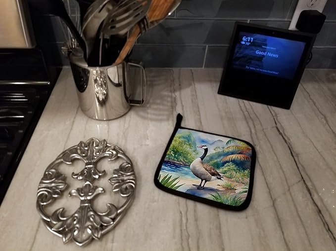 Caroline's Treasures Hawaii Hawaiian Goose Pair of Pot Holders Kitchen Heat Resistant Pot Holders Sets Oven Hot Pads for Cooking Baking BBQ, 7 1/2 x 7 1/2