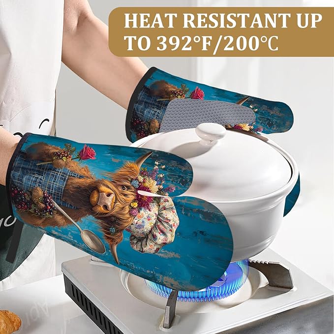 Highland Cow Chef Oven Mitts and Pot Holders Sets 4Pcs Funny Animal Silicone Kitchen Gloves Heat Resistant Potholders for Baking Cooking Grilling BBQ