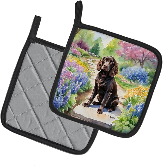 Caroline's Treasures Boykin Spaniel Spring Path Pair of Pot Holders Kitchen Heat Resistant Pot Holders Sets Oven Hot Pads for Cooking Baking BBQ, 7 1/2 x 7 1/2
