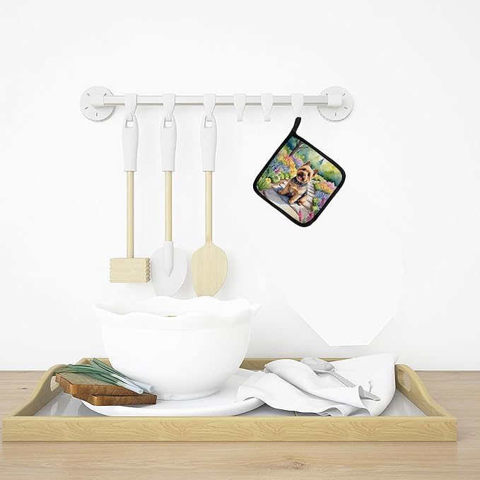 Caroline's Treasures Norwich Terrier Spring Path Pair of Pot Holders Kitchen Heat Resistant Pot Holders Sets Oven Hot Pads for Cooking Baking BBQ, 7 1/2 x 7 1/2