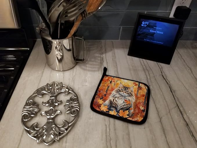 Caroline's Treasures Siberian Cat in Fall Leaves Pair of Pot Holders Kitchen Heat Resistant Pot Holders Sets Oven Hot Pads for Cooking Baking BBQ, 7 1/2 x 7 1/2