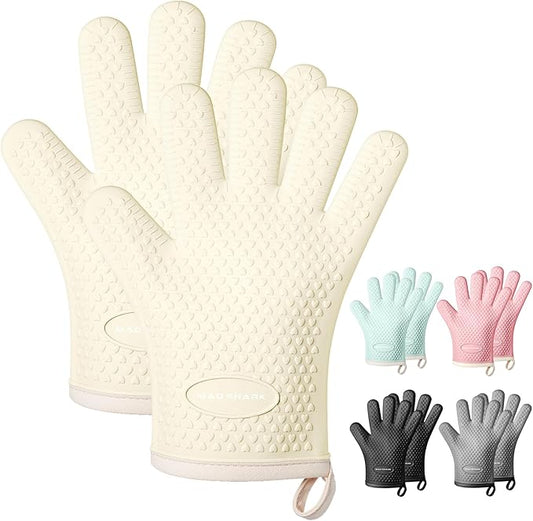 MAD SHARK Silicone Oven Mitts Heat Resistant 450°F,Waterproof & Non-Slip Oven Gloves with Fingers,Cotton Lined Silicone Oven Gloves Kitchen Mitts for Baking Cooking Barbecue,Women,Oven (White)