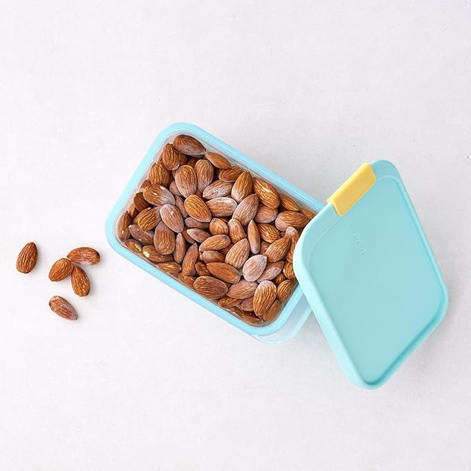 LocknLock Freezer Fit Plastic Freezer Containers | Airtight Stackable Food Storage for Meal Prep | Microwave & Dishwasher Safe | BPA Free Freezer Container with Lid, 3.5L