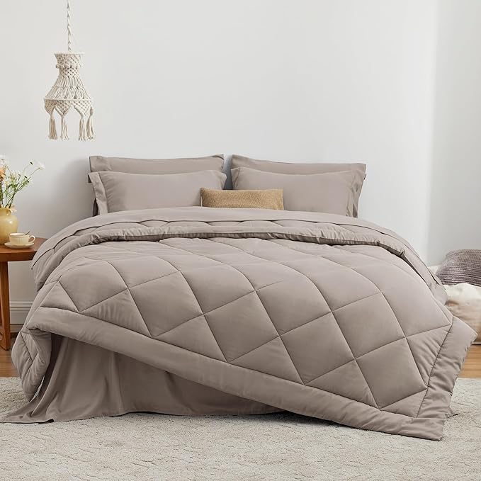 Love's cabin Queen Comforter Set Burlwood, 7 Pieces Queen Bed in a Bag, All Season Queen Bedding Sets with 1 Comforter, 1 Flat Sheet, 1 Fitted Sheet, 2 Pillowcase and 2 Pillow Sham | Soft, Breathable, Lightweight, Comfortable