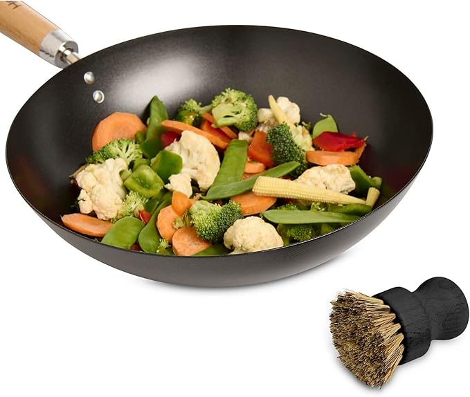 Helen’s Asian Kitchen Wok and Cast Iron Scrub Brush, Natural Stiff-Union Bristles