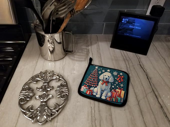 Caroline's Treasures White Poodle Christmas Pair of Pot Holders Kitchen Heat Resistant Pot Holders Sets Oven Hot Pads for Cooking Baking BBQ, 7 1/2 x 7 1/2
