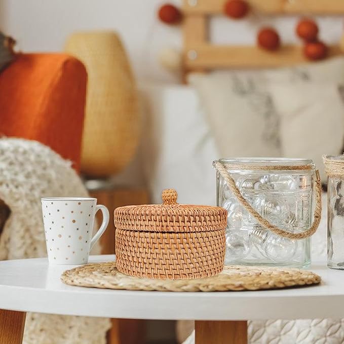 MAGICLULU Vintage Rattan Storage Box with Lid Small Round Woven Basket for Desktop Sundries Organizer Home Kitchen Storage