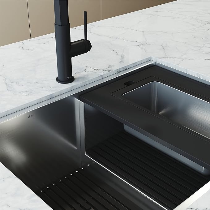 VIGO Hampton 32 in. 16 Gauge Stainless Steel Single Bowl Undermount Workstation Kitchen Sink with Ledge and Accessories VG3217K1