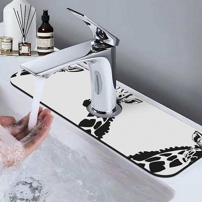 Black and White Giraffe Printed Faucet Absorbent mat, Suitable for bathrooms, Kitchens, and Other Sink Areas.