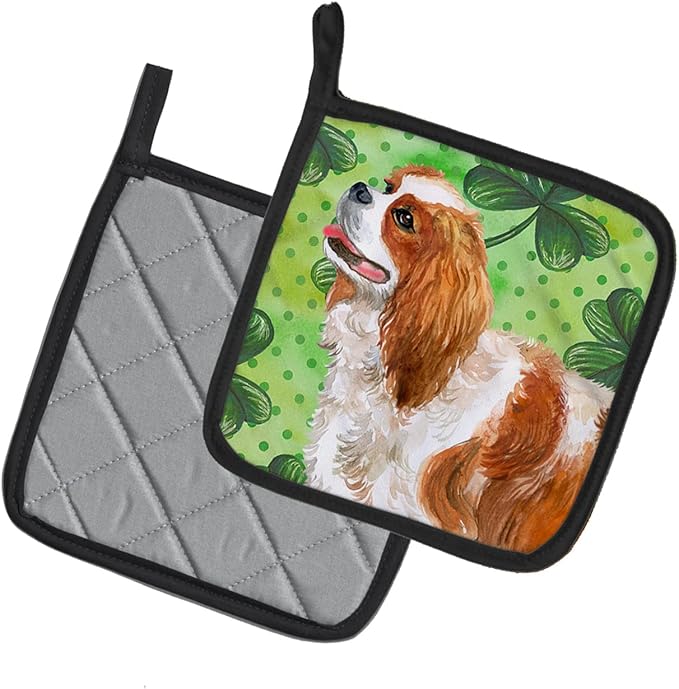 Caroline's Treasures BB9837PTHD Cavalier Spaniel St Patrick's Pair of Pot Holders, Green Kitchen Heat Resistant Pot Holders Sets Oven Hot Pads for Cooking Baking BBQ, 7 1/2 x 7 1/2
