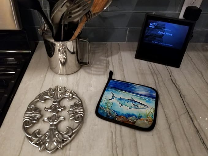 Caroline's Treasures Bluefin Tuna Pair of Pot Holders Kitchen Heat Resistant Pot Holders Sets Oven Hot Pads for Cooking Baking BBQ, 7 1/2 x 7 1/2