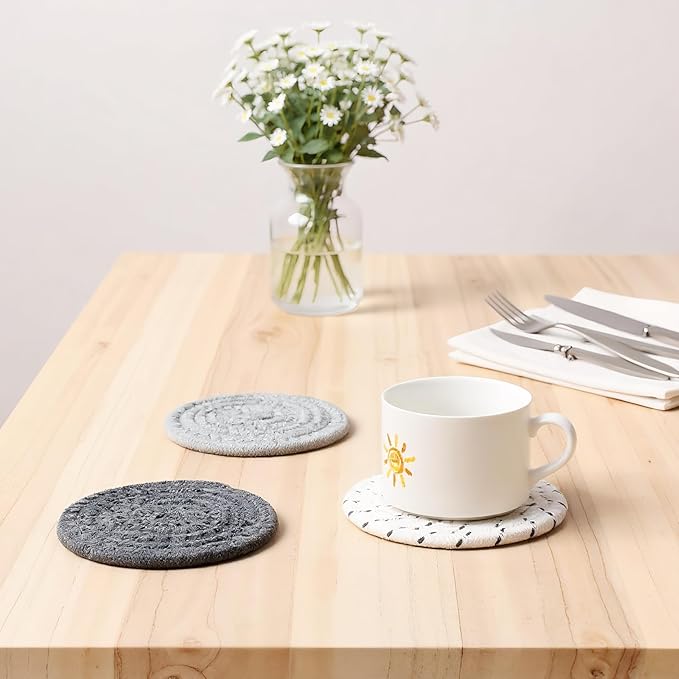 Coasters Set of 4, Absorbent Coaster for Drinks, Coffee, Cute Coasters in 4 Colors, Cotton Woven Coaster for Home Decor, Tabletop Protection, 4.3 Inches Suitable for Most Cups(Set1 (4pcs)/4.3in)