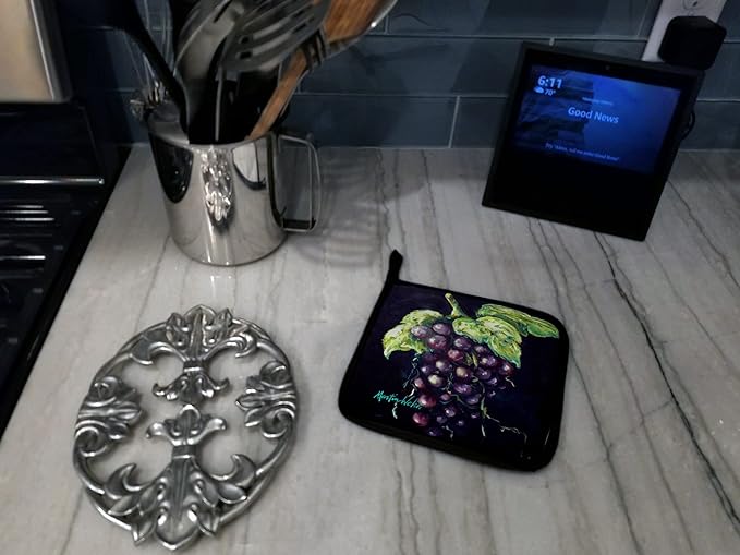Caroline's Treasures MW1362PTHD Welch's Grapes Pair of Pot Holders Kitchen Heat Resistant Pot Holders Sets Oven Hot Pads for Cooking Baking BBQ, 7 1/2 x 7 1/2