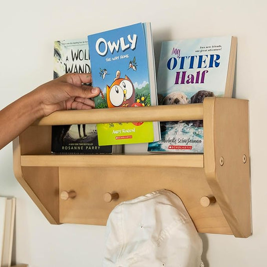 Max & Lily Wall Shelf with Pegs, 16 Inch Floating Bookshelf for Kids Room, Solid Wood Wall-Mounted Storage Shelf with Hooks for Backpacks, Jackets & Décor, Blonde
