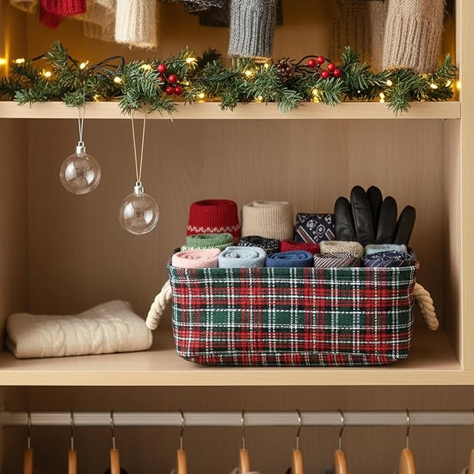 INough Christmas Baskets for Gifts Empty Red Christmas Gift Basket with Handles Christmas Bags Red Basket for Gifts Empty Collapsible Christmas Storage Bins for Baby/Living Room