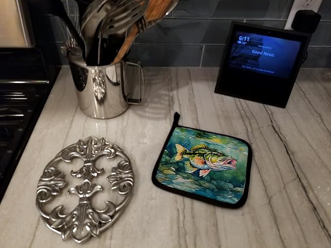 Caroline's Treasures Largemouth Bass Pair of Pot Holders Kitchen Heat Resistant Pot Holders Sets Oven Hot Pads for Cooking Baking BBQ, 7 1/2 x 7 1/2