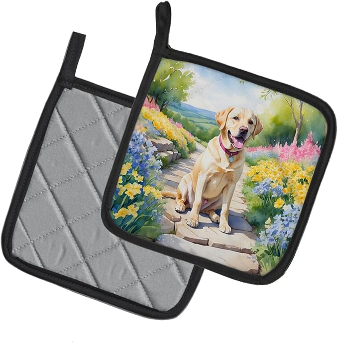 Caroline's Treasures Labrador Retriever Spring Path Pair of Pot Holders Kitchen Heat Resistant Pot Holders Sets Oven Hot Pads for Cooking Baking BBQ, 7 1/2 x 7 1/2
