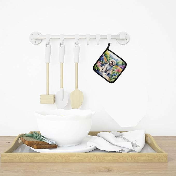 Caroline's Treasures Lhasa Apso Spring Path Pair of Pot Holders Kitchen Heat Resistant Pot Holders Sets Oven Hot Pads for Cooking Baking BBQ, 7 1/2 x 7 1/2