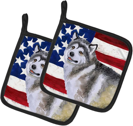 Caroline's Treasures BB9638PTHD Alaskan Malamute Patriotic Pair of Pot Holders Kitchen Heat Resistant Pot Holders Sets Oven Hot Pads for Cooking Baking BBQ, 7 1/2 x 7 1/2