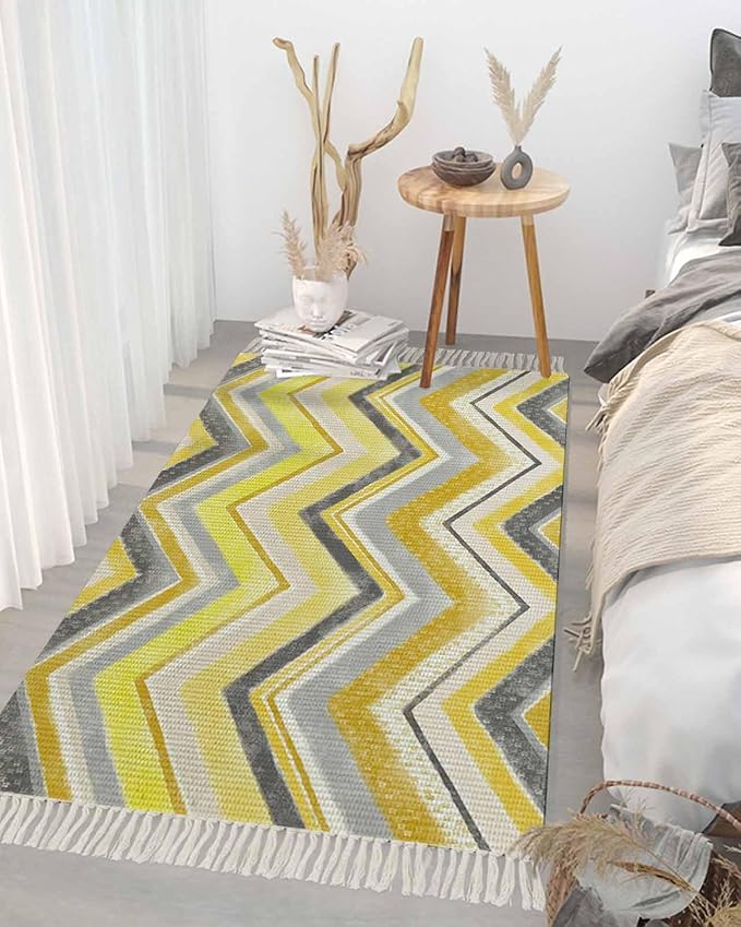 Kitchen Runner Rugs, Yellow Gray Gradient Zigzag Stripe 3'x5' Throw Rug with Tassels, Nordic Style Abstract Art Washable Soft Floor Carpet Runner for Hallway Bedroom Bathroom Laundry Room