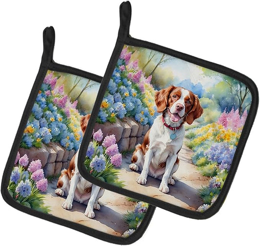 Caroline's Treasures Brittany Spaniel Spring Path Pair of Pot Holders Kitchen Heat Resistant Pot Holders Sets Oven Hot Pads for Cooking Baking BBQ, 7 1/2 x 7 1/2