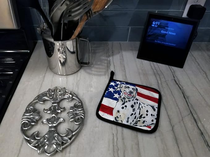 Caroline's Treasures BB9653PTHD Dalmatian Patriotic Pair of Pot Holders Kitchen Heat Resistant Pot Holders Sets Oven Hot Pads for Cooking Baking BBQ, 7 1/2 x 7 1/2