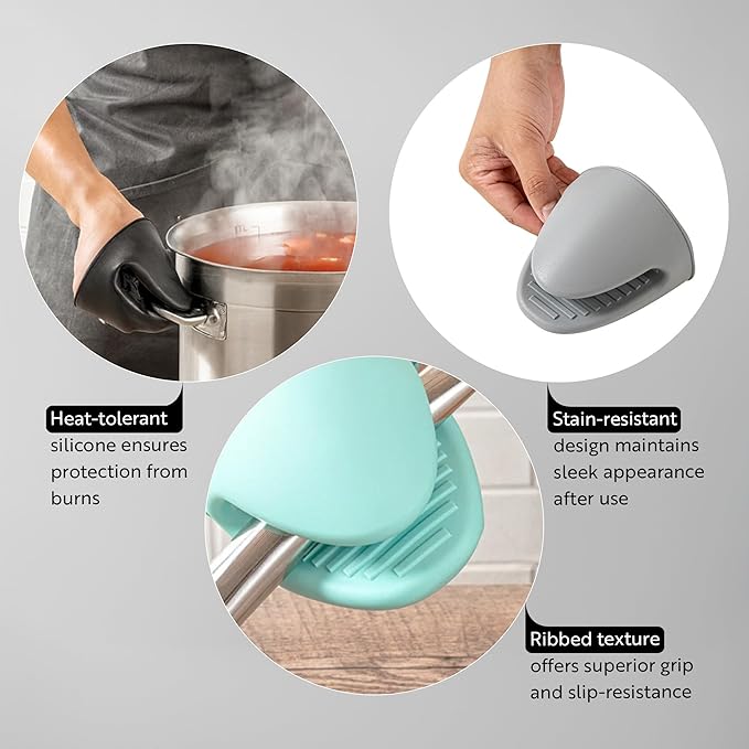 Comfy Grip 4.3 x 3.5 x 4.2 Inch Mini Oven Mitt Pot Holders, 1 Food-Grade Finger Mitt Set - 2-Piece Set, Oven-Ready Up To 446F, Turquoise Silicone Mitts, Ribbed Texture, Dishwashable - Restaurantware
