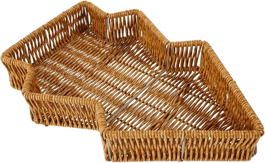 SOLUSTRE Christmas Tree-Shaped Handwoven Bread Basket with Rustic Farmhouse Design, Food Organizing Tray for Holiday Table Decor, Charcuterie and Snack Serving Platter
