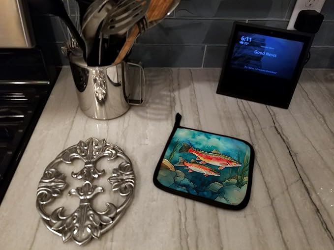 Caroline's Treasures Trout Pair of Pot Holders Kitchen Heat Resistant Pot Holders Sets Oven Hot Pads for Cooking Baking BBQ, 7 1/2 x 7 1/2