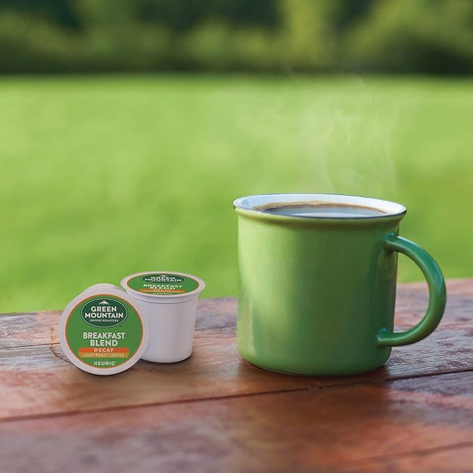Green Mountain Coffee Roasters Decaf Breakfast Blend, Single-Serve Keurig K-Cup Pods, Light Roast Coffee, 32 Count (Pack of 4)