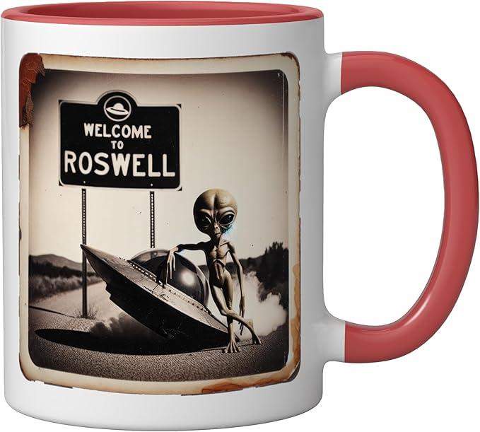 Vintage Alien UFO Crash At Roswell 1947 Photo Ceramic Mug, Red/White