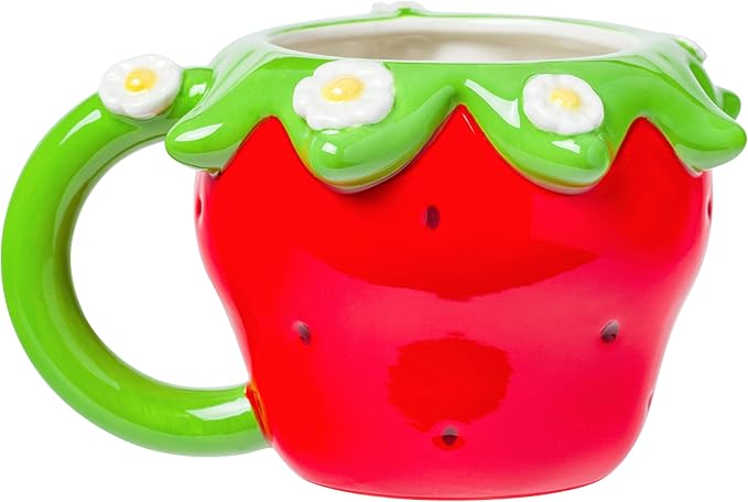 Silver Buffalo Strawberry Shortcake Vintage Cake Ceramic 3D Sculpted Mug, 20 Ounces