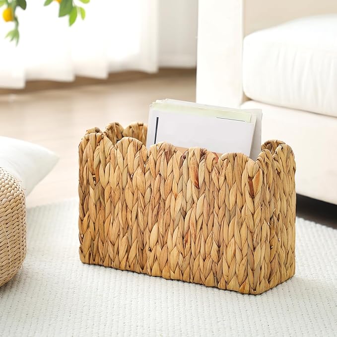 Chunful Hand Woven Scalloped Magazine Basket Natural Water Hyacinth Magazine Holder 15 x 6 x 10 ¼'' Boho Farmhouse Book Organizer for Bathroom, Living Room, Home, Office