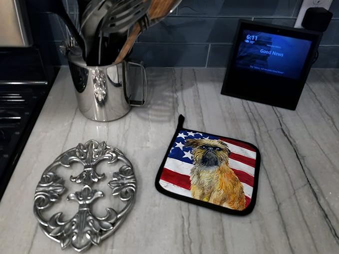 Caroline's Treasures BB9687PTHD Brussels Griffon Patriotic Pair of Pot Holders Kitchen Heat Resistant Pot Holders Sets Oven Hot Pads for Cooking Baking BBQ, 7 1/2 x 7 1/2