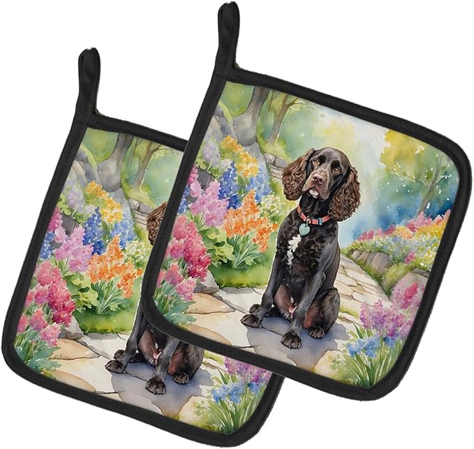 Caroline's Treasures American Water Spaniel Spring Garden Pair of Pot Holders Kitchen Heat Resistant Pot Holders Sets Oven Hot Pads for Cooking Baking BBQ, 7 1/2 x 7 1/2