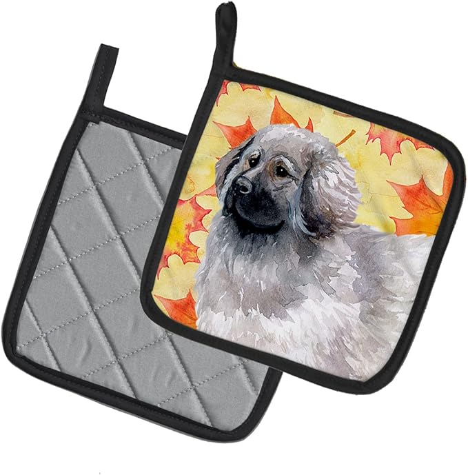 Caroline's Treasures BB9934PTHD Moscow Watchdog Fall Pair of Pot Holders, Yellow Kitchen Heat Resistant Pot Holders Sets Oven Hot Pads for Cooking Baking BBQ, 7 1/2 x 7 1/2