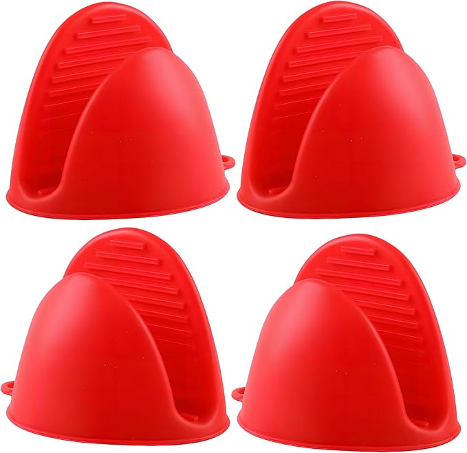 2 Pairs All Red Mini Silicone Oven Gloves, Mini Finger Protector Pot Holder for Kitchen,Cooking,Baking,BBQHeat Resistant Gloves，can be Washed in The Dishwasher