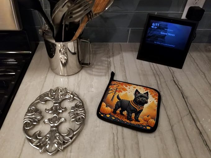 Caroline's Treasures DAC1032PTHD Black Cairn Terrier Fall Pair of Pot Holders Kitchen Heat Resistant Pot Holders Sets Oven Hot Pads for Cooking Baking BBQ, 7 1/2 x 7 1/2