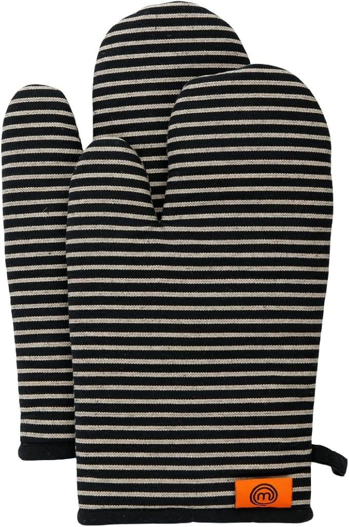 MasterChef Oven Mitts Heat Resistant, Set of 2 Baking Gloves, Machine Washable Cotton Kitchen Mittens for Stove Cooking & BBQ Grilling, Hot Proof Pot Holders, One Size Fits All, Elite Black