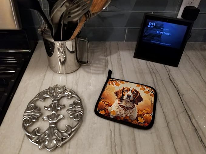 Caroline's Treasures DAC1029PTHD Brittany Spaniel Fall Pair of Pot Holders Kitchen Heat Resistant Pot Holders Sets Oven Hot Pads for Cooking Baking BBQ, 7 1/2 x 7 1/2