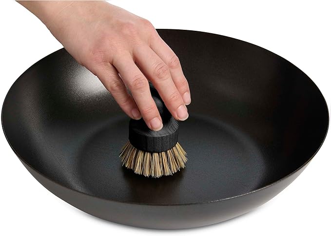 Helen’s Asian Kitchen Wok and Cast Iron Scrub Brush, Natural Stiff-Union Bristles