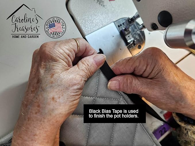 Caroline's Treasures Blue Heron Stalking Prey Pair of Pot Holders Kitchen Heat Resistant Pot Holders Sets Oven Hot Pads for Cooking Baking BBQ, 7 1/2 x 7 1/2