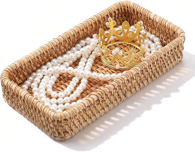 Small Rattan Serving Tray Key Basket for Entryway Natural Wicker Decorative Tray for Keys, Trinkets, Kitchen, Coffee Table