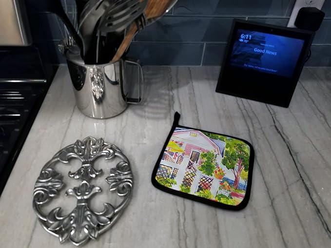 Caroline's Treasures 6130PTHD White Cottage at The Beach Pair of Pot Holders Kitchen Heat Resistant Pot Holders Sets Oven Hot Pads for Cooking Baking BBQ, 7 1/2 x 7 1/2