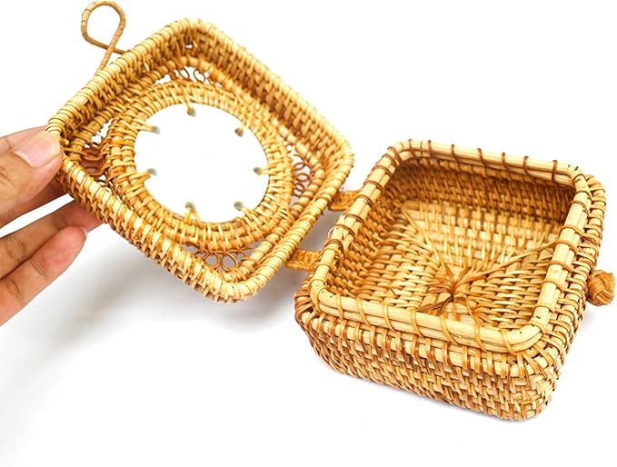 Rattan Box with Lid: Blue-and-White Porcelain Decorative Rattan Storage Box, Hand-Woven Wicker Storage Basket with Lid, for Sundries Tea Case Picnic Food Containers (Square 2, 4.33in*4.33in* 2.36in)