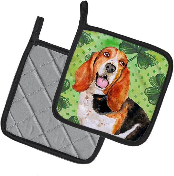 Caroline's Treasures BB9878PTHD Basset Hound St Patrick's Pair of Pot Holders, Green Kitchen Heat Resistant Pot Holders Sets Oven Hot Pads for Cooking Baking BBQ, 7 1/2 x 7 1/2