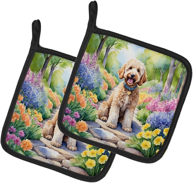 Caroline's Treasures Goldendoodle Spring Path Pair of Pot Holders Kitchen Heat Resistant Pot Holders Sets Oven Hot Pads for Cooking Baking BBQ, 7 1/2 x 7 1/2