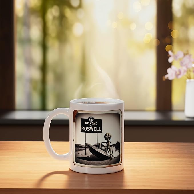 Vintage Alien UFO Crash At Roswell 1947 Photo Ceramic Mug, White